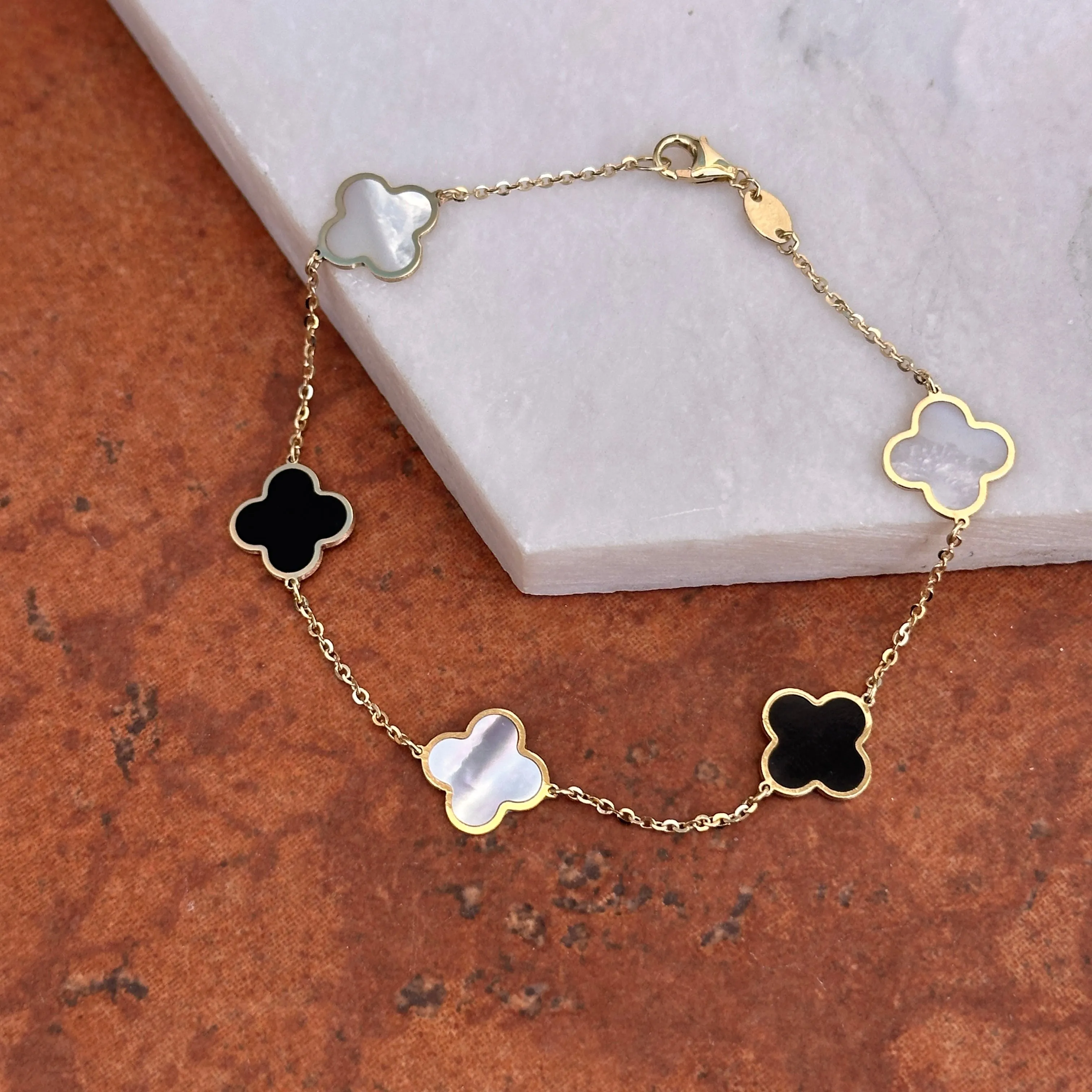 14KT Yellow Gold Black Onyx   Mother of Pearl 10mm 4 Leaf Cover Charm Chain Bracelet