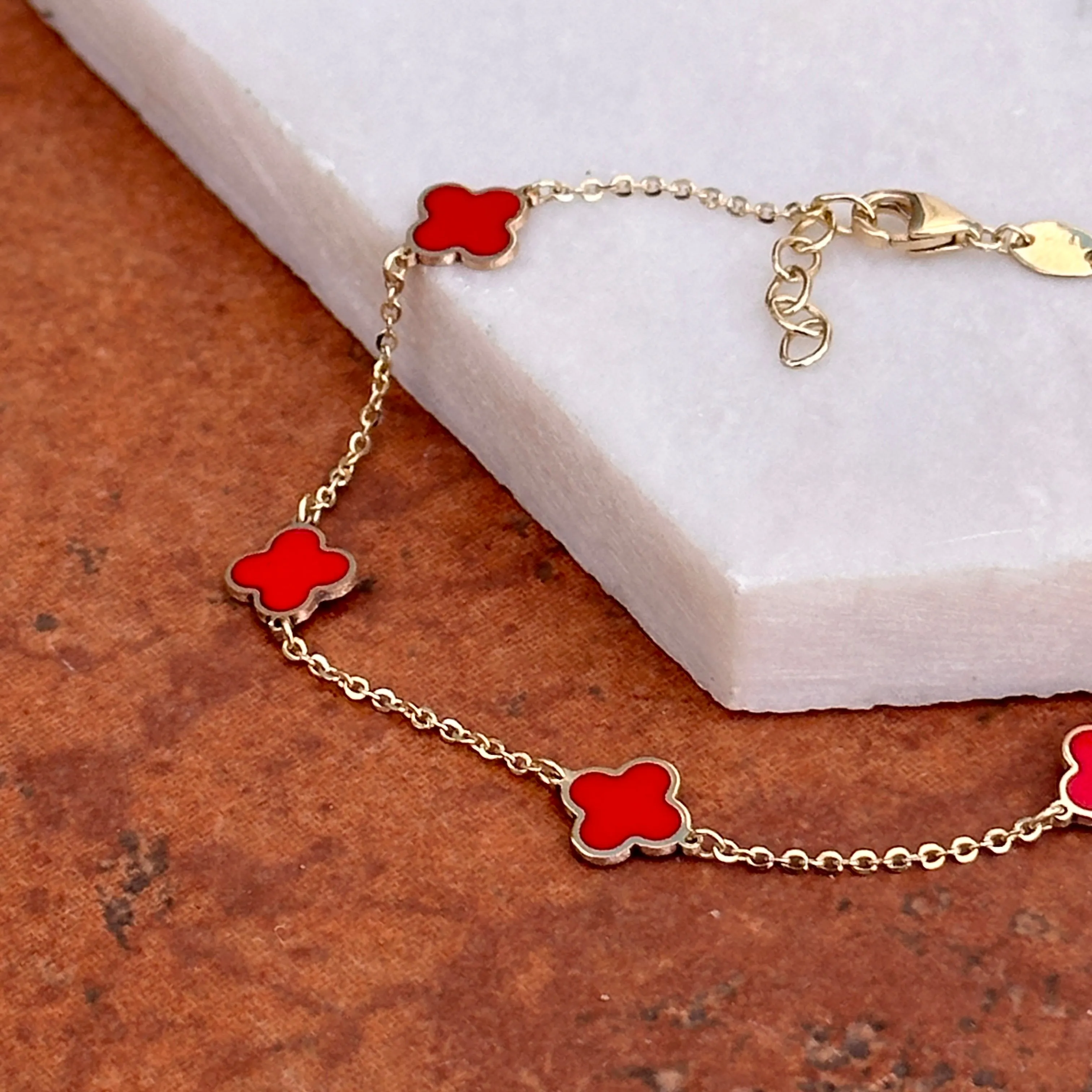 14KT Yellow Gold Red Enamel 7mm Clover Station Chain Bracelet