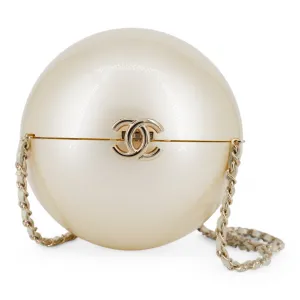 15C Round Pearl Plexiglass Minaudiere
