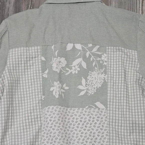Ali Miles patchwork style floral jacket size medium western boho style