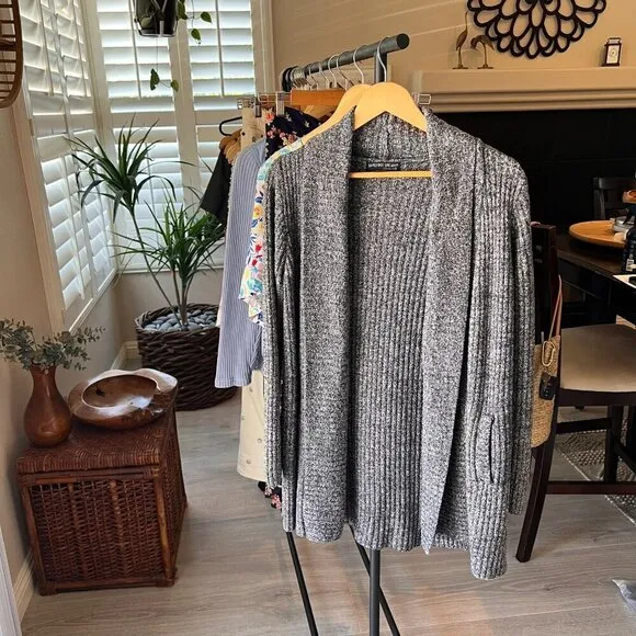 Barefoot Dreams Cardigan Womens Size Medium Blue Gray Montecito CozyChic Lite