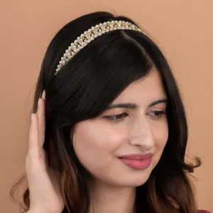 Bhumi Pearl Kundan Maatha Patti