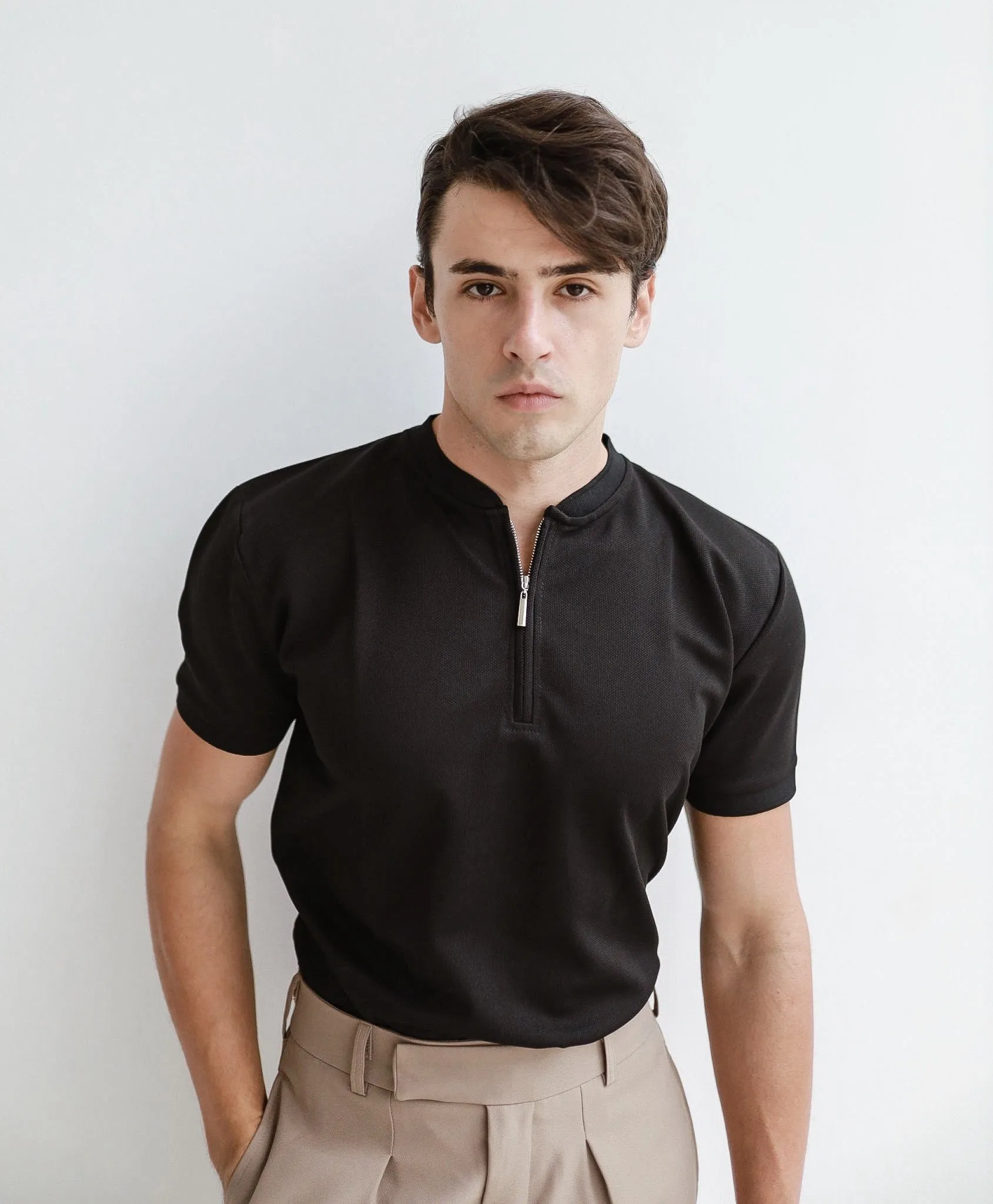 BLACK ZIPPED MANDARIN COLLAR SHIRT