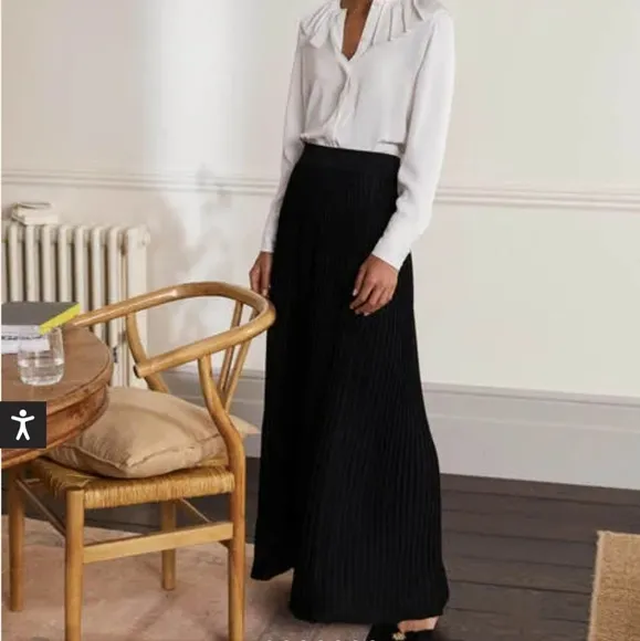 Boden Knitted Party Skirt in Black Metallic