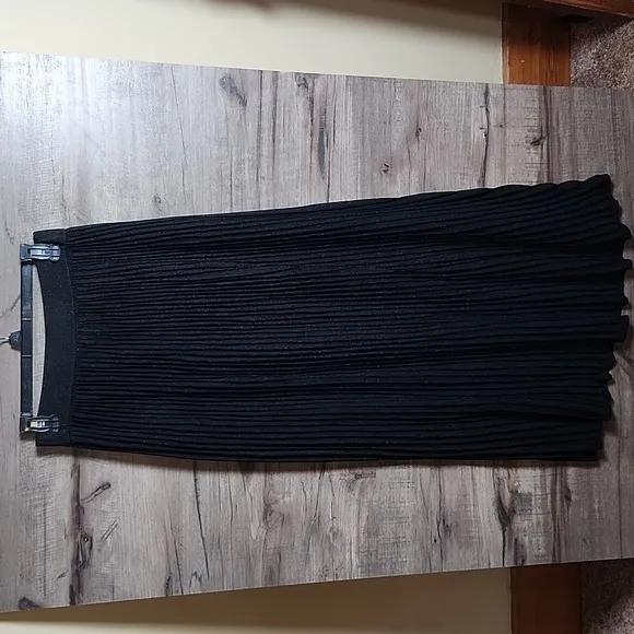 Boden Knitted Party Skirt in Black Metallic