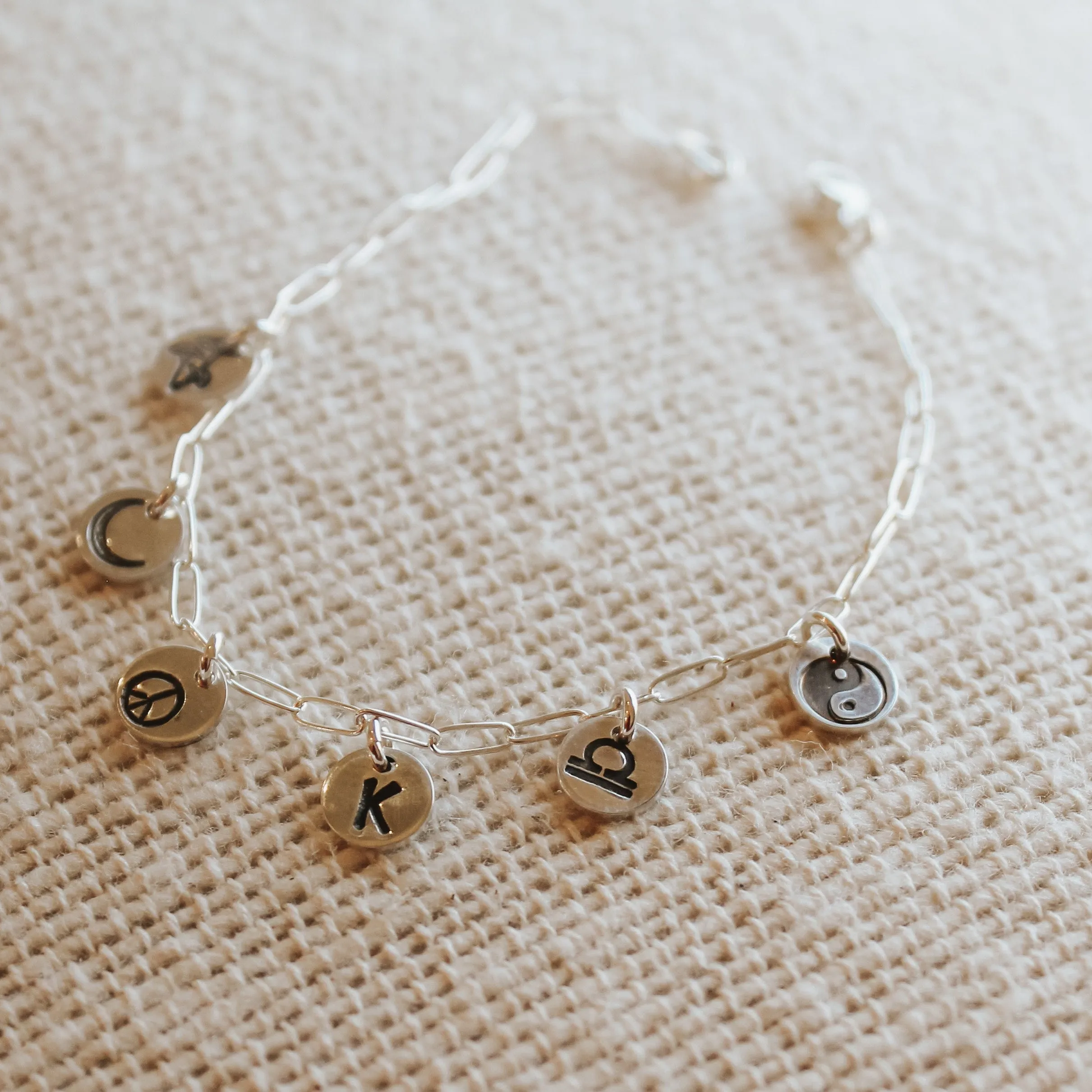 Charm Bracelet Preset- 90’s Nostalgia