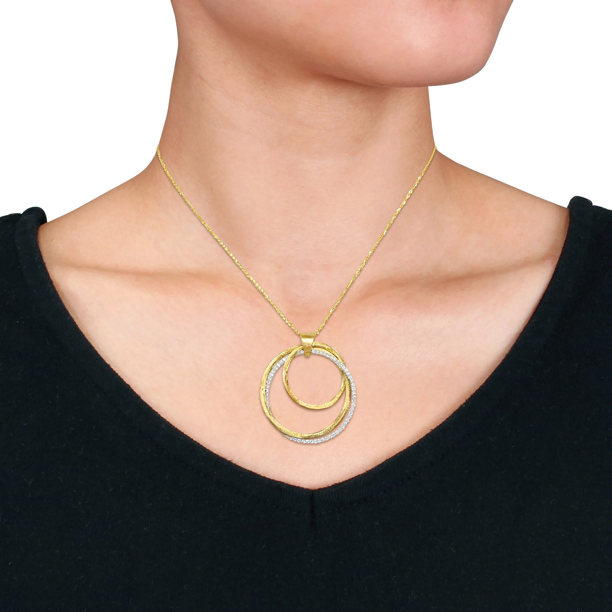 Circle Diamond Fashion Pendant