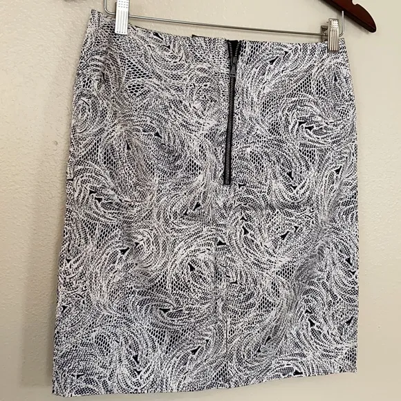 CLUB MONACO | Sharon skirt 4