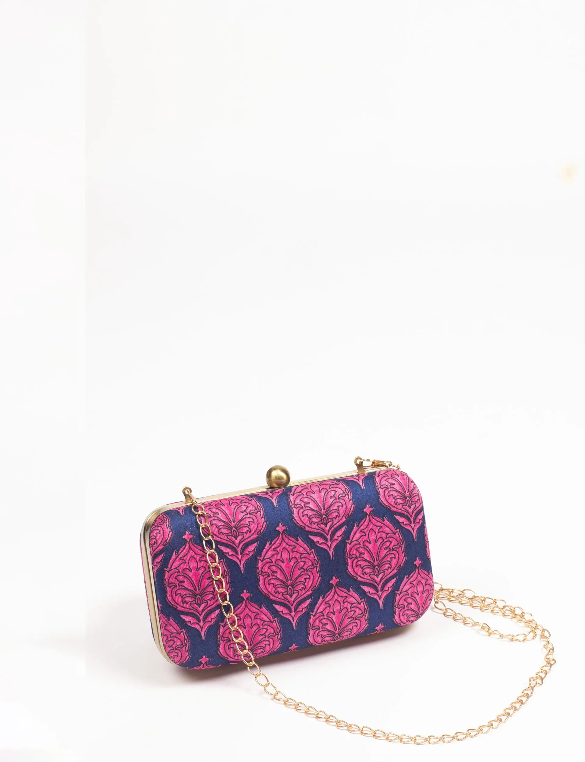 CLUTCH HANDBAG