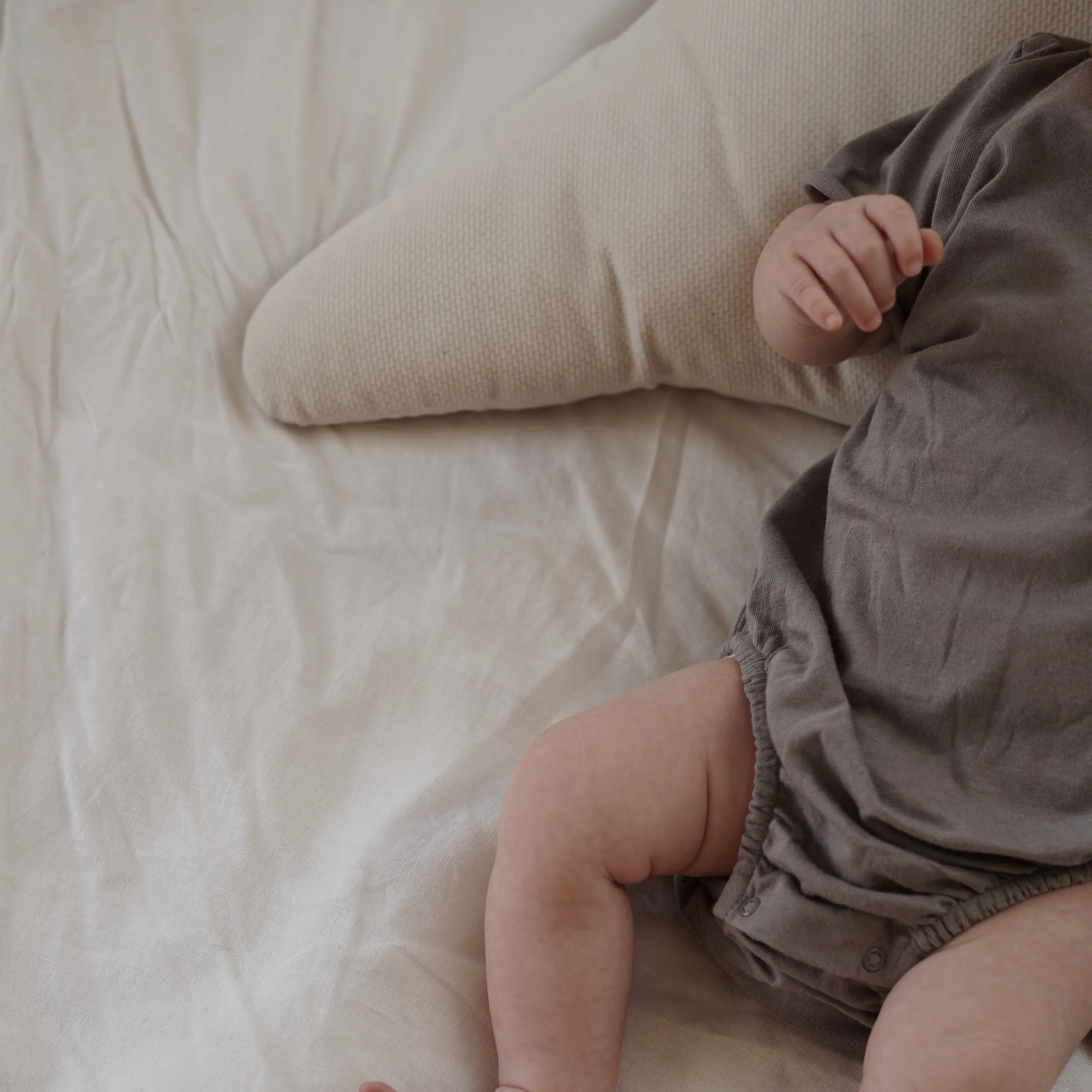 Cree Cotton Jersey Baby Bodysuit (Stone)