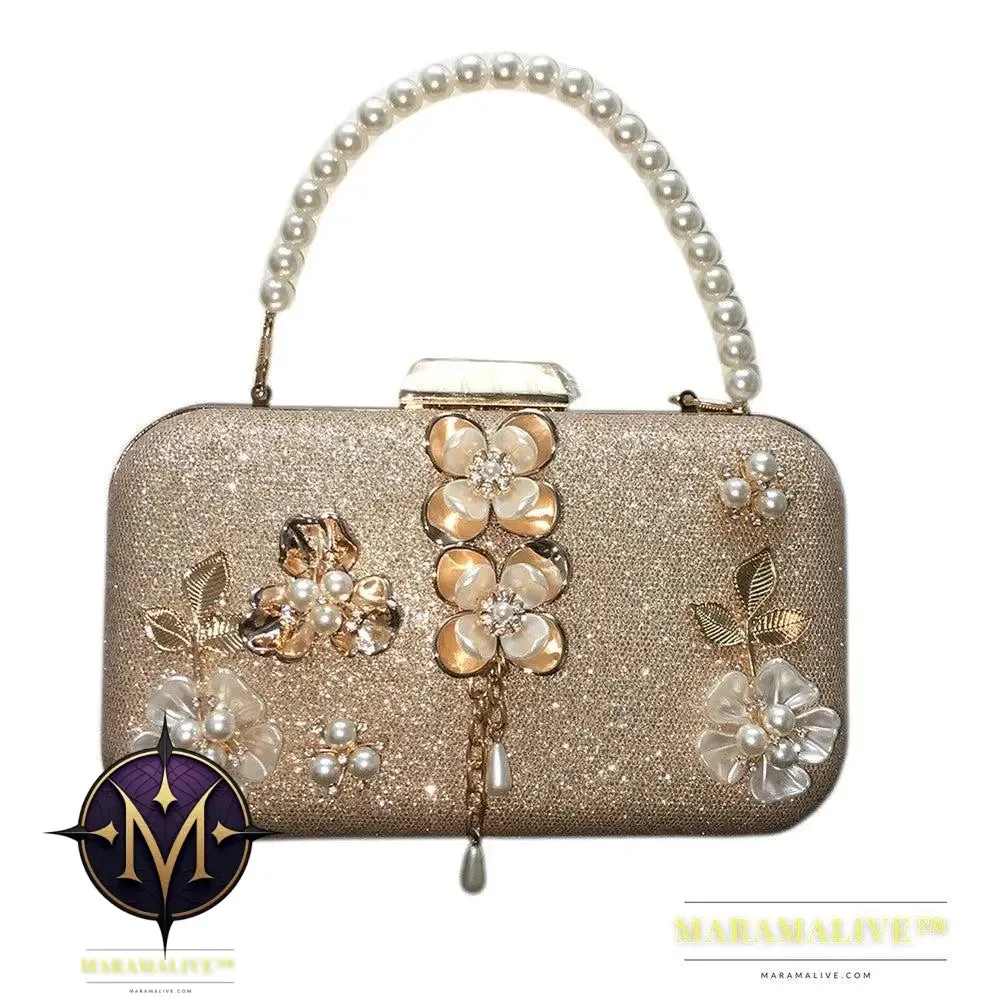 Diamond-studded pearl petal chain tassel dinner bag