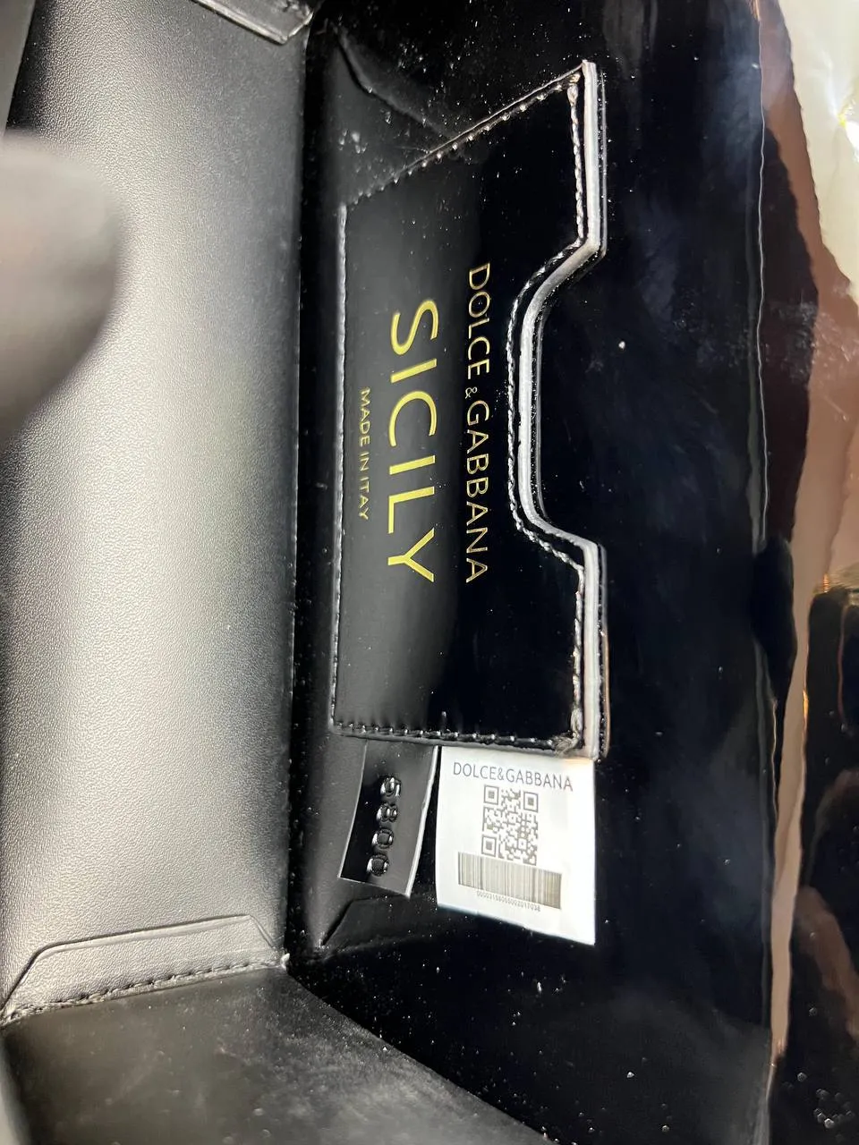 Dolce & Gabbana DG Logo Patent Leather Shoulder Bag (12x22)