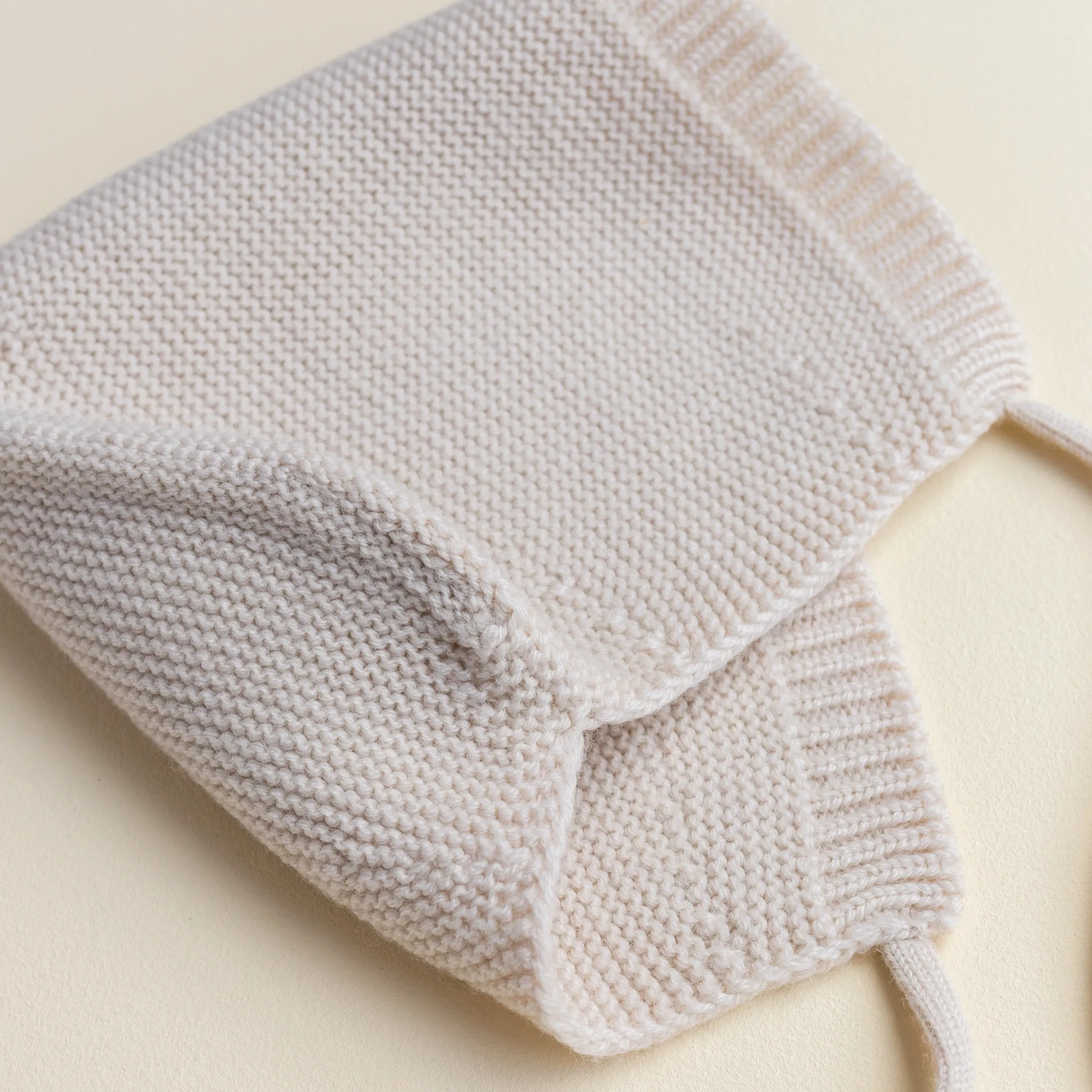 Dolly Merino Wool Baby Bonnet (Off White)