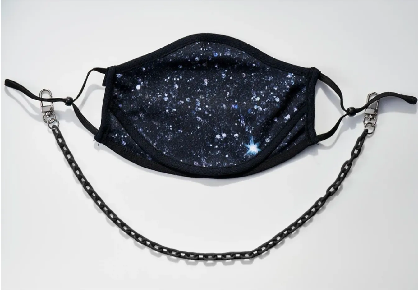 Dylan Face Mask Chain Strap