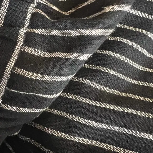 Eva Franco Black w Silver Metallic Stripe Midi Skirt Size 2 New