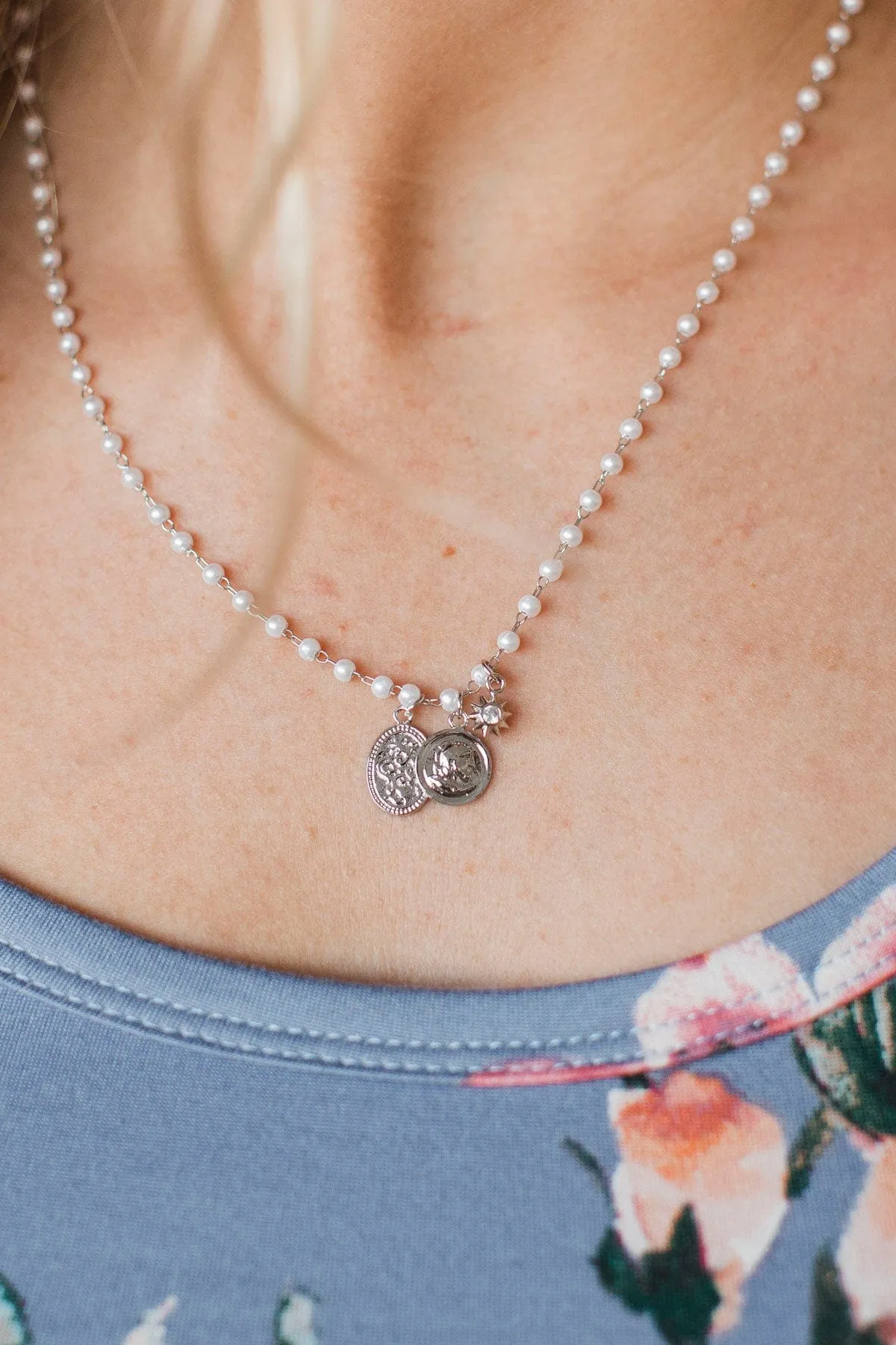 Fan Favorite Pearl Chain Pendant Necklace- Silver