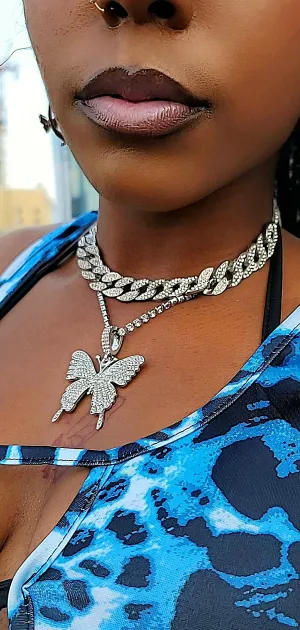 Fly Butterfly Chain 2pcs