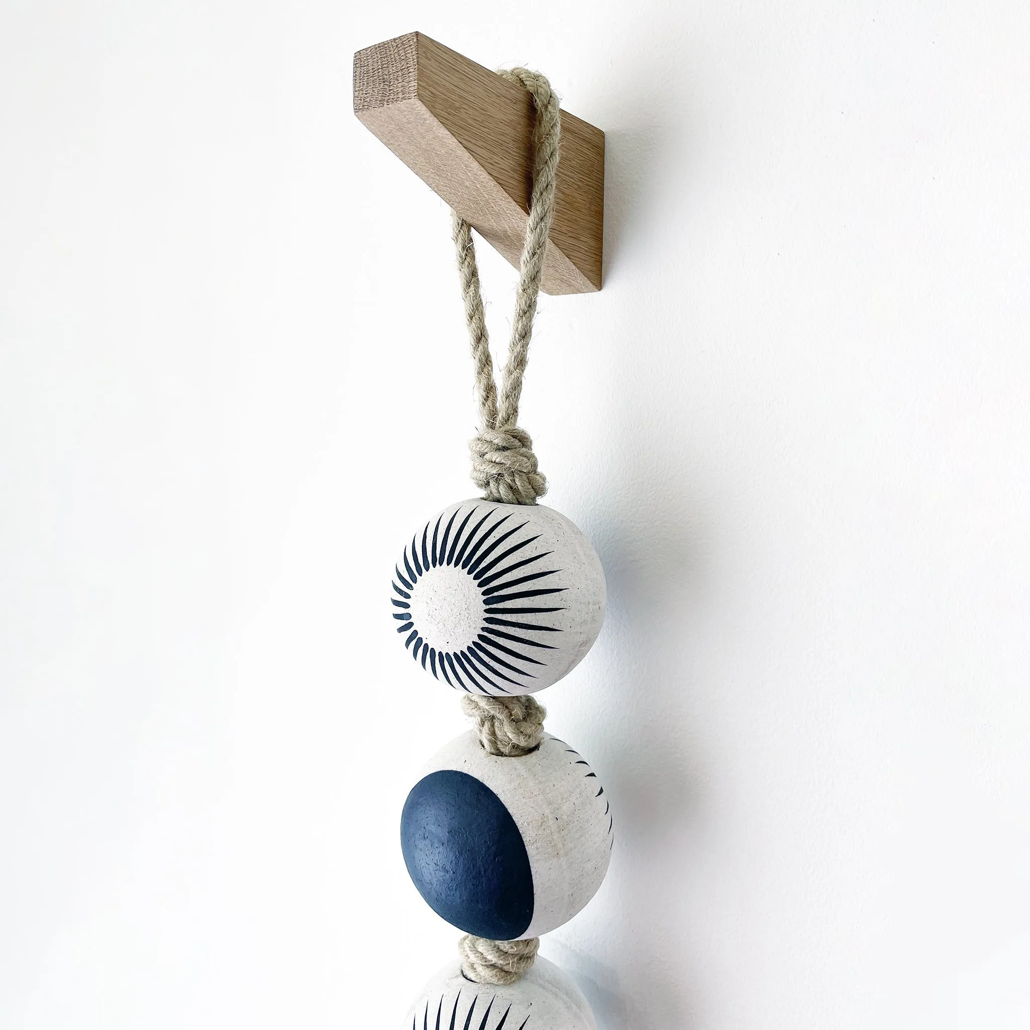 Garland9 Rnd: Sun & Indigo