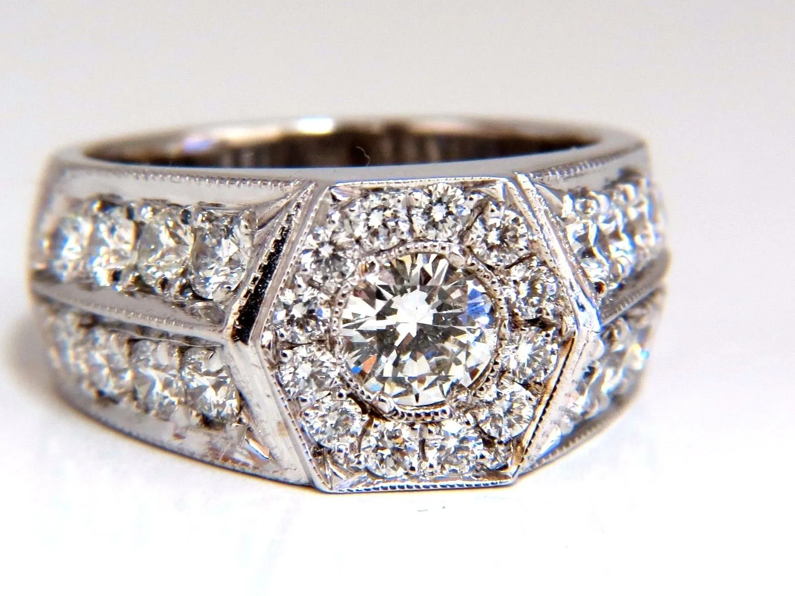 GIA Certified 2.29ct natural diamonds mens ring 18kt Hexagon Deck