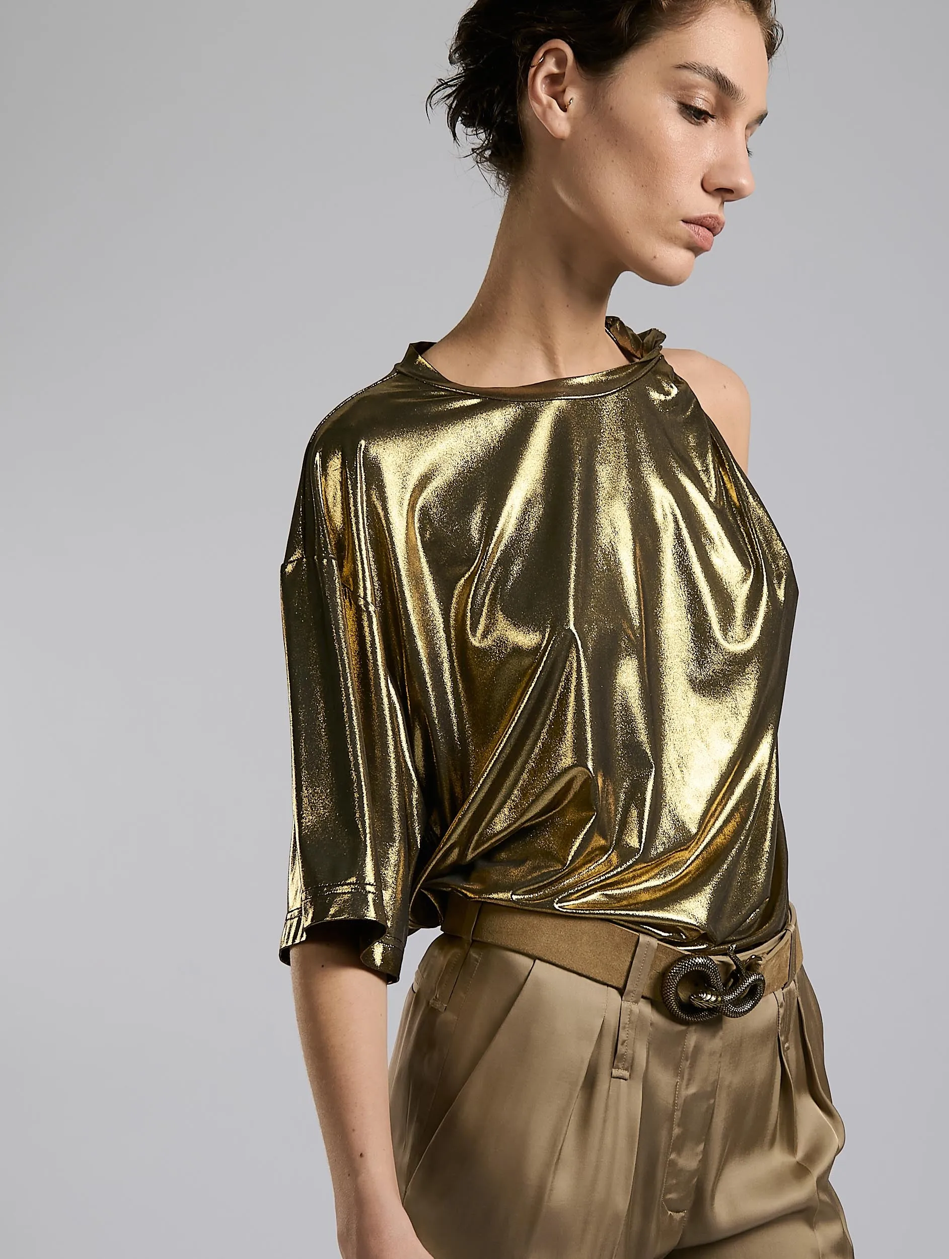 Gold metallic jersey drape tee-shirt
