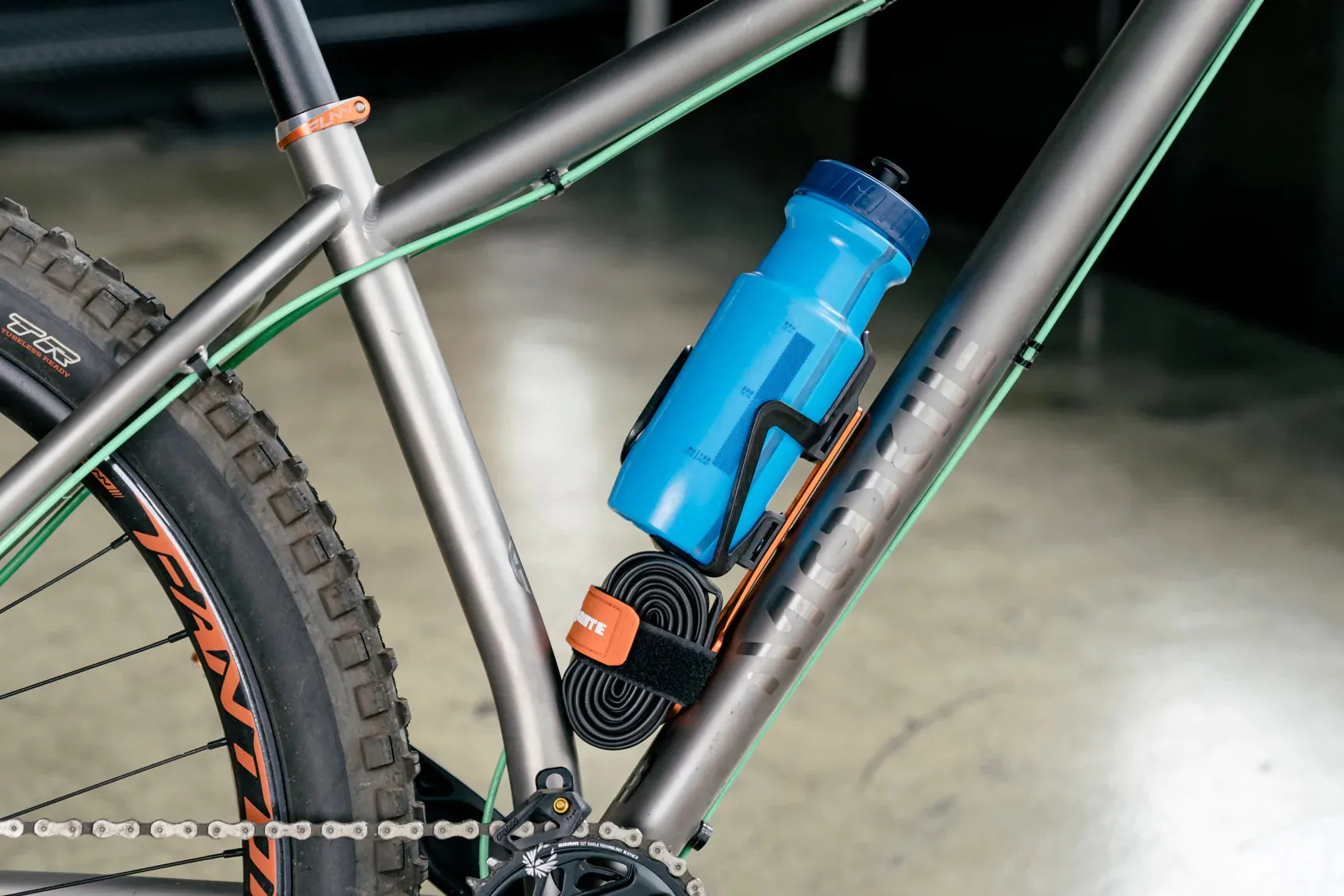 Granite Design Portaledge XE strap mount- Black