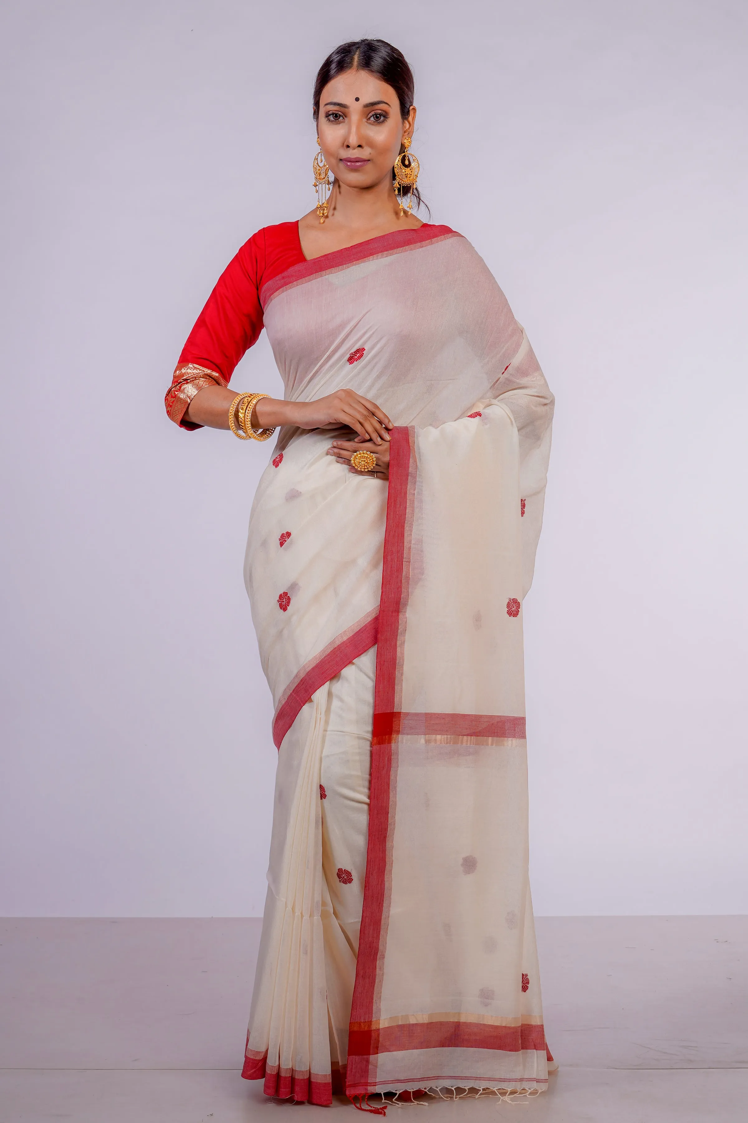 Handwoven Off-White Cotton Saree