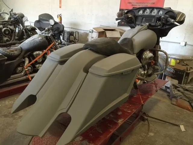 Harley Davidson 6" Trendsetter Extended Saddlebag Fender Kit - No Cut Outs   Dual 6 X 9 Speaker Lids / 2014 - 2018