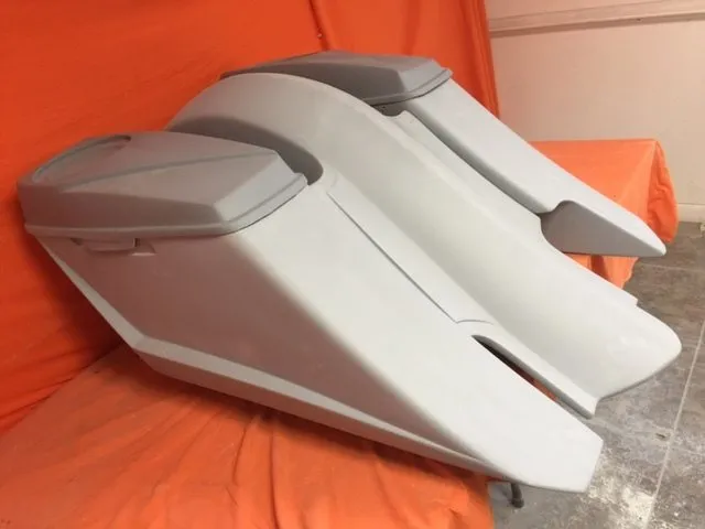 Harley Davidson 6" Trendsetter Extended Saddlebag Fender Kit - Right Side Cut Out   6.5" Speaker Lids / 2014 - 2018
