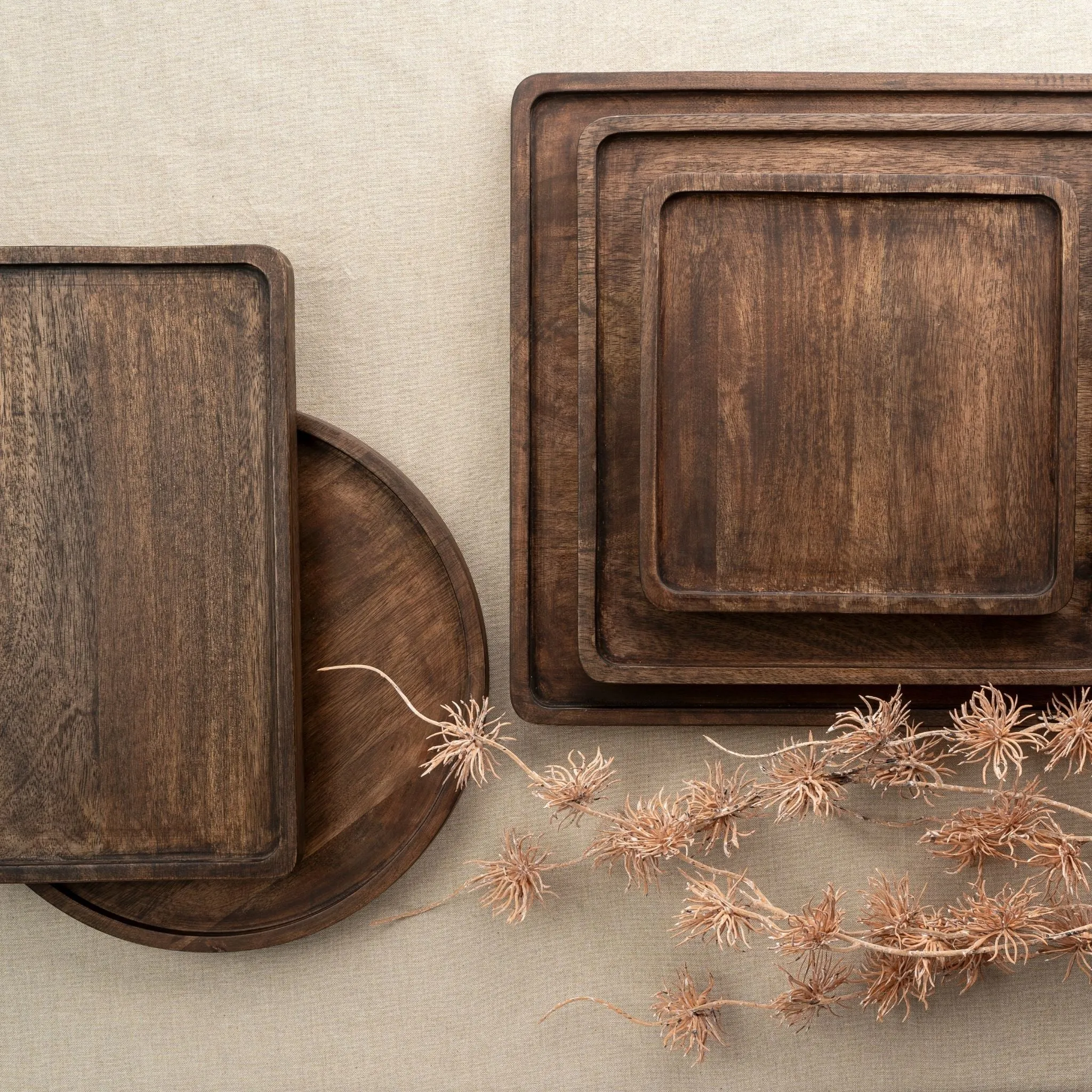 Heritage Round Tray - Stained Mango