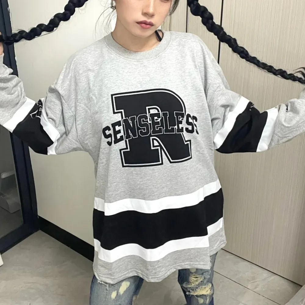 Japanese Street Letter R Splicing Sweatshirt