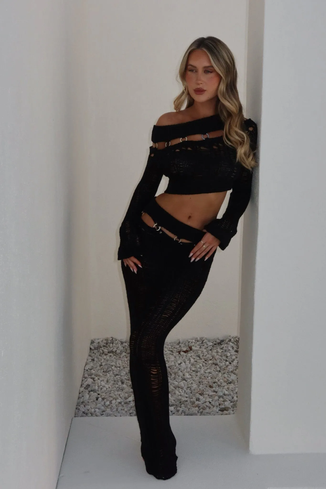 JEZEBEL TOP BLACK