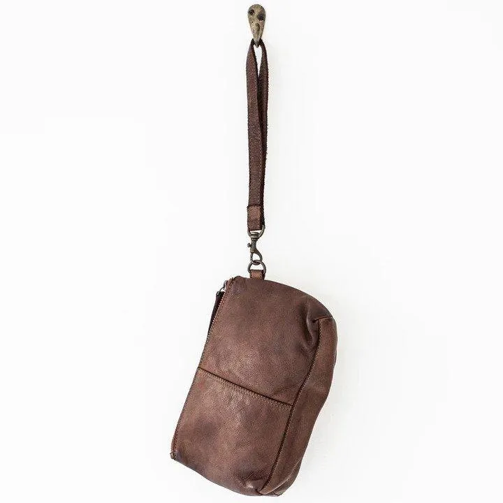 JUJU & CO  Small Leather Essential Pouch - Cognac