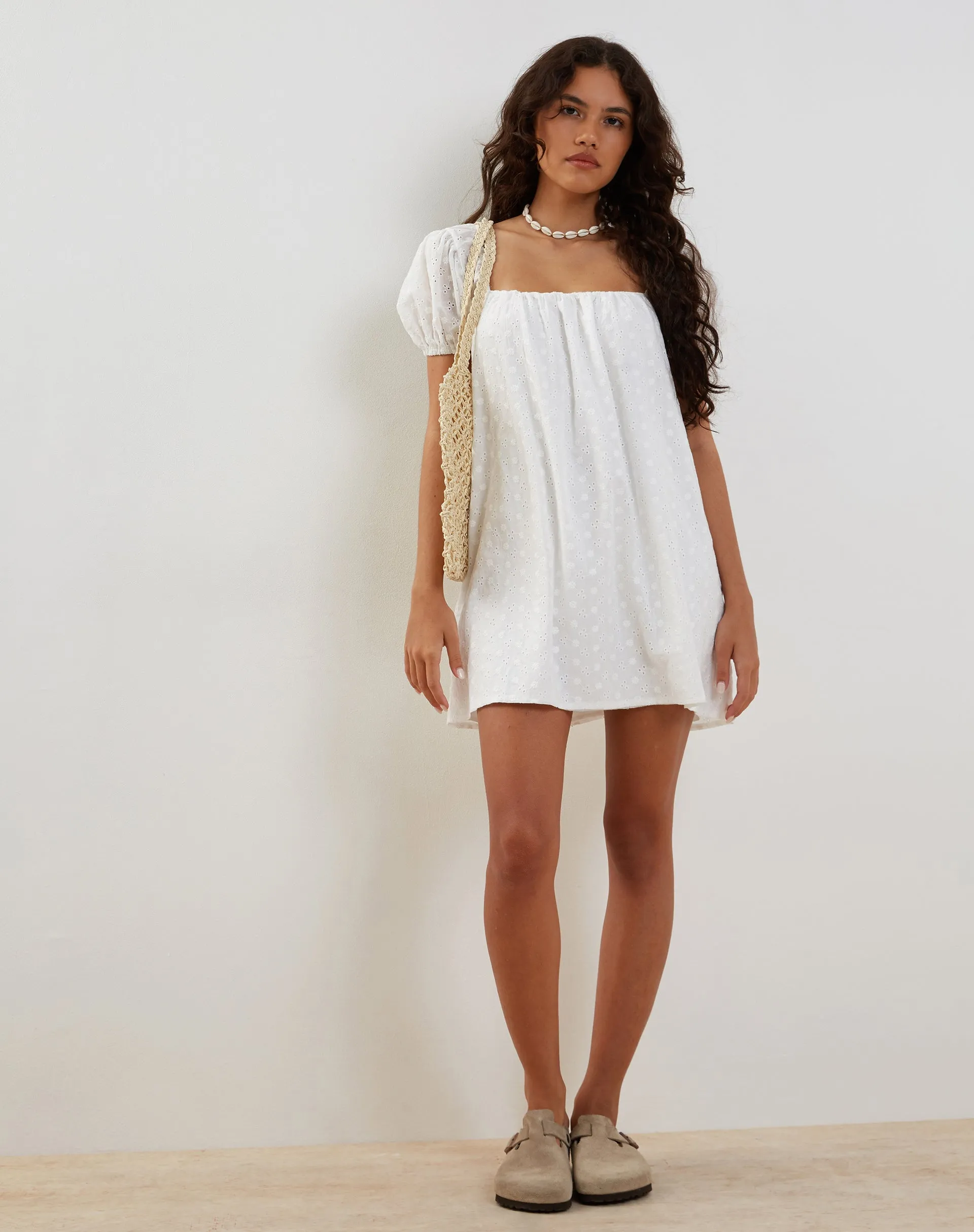 Karnavi Macrame Bag in Ivory