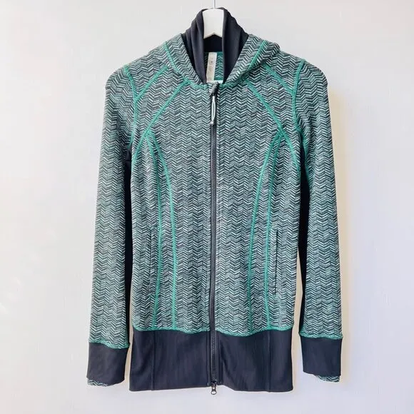 Lululemon Daily Practice Jacket, Irregular Spacebone green/black, Size 4