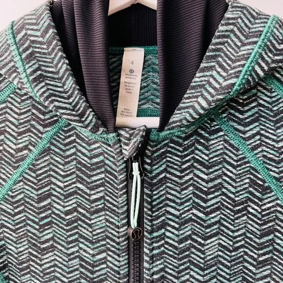 Lululemon Daily Practice Jacket, Irregular Spacebone green/black, Size 4