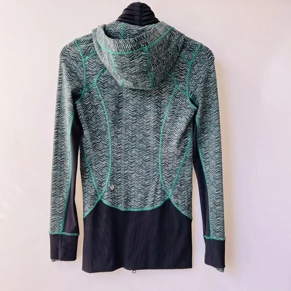 Lululemon Daily Practice Jacket, Irregular Spacebone green/black, Size 4