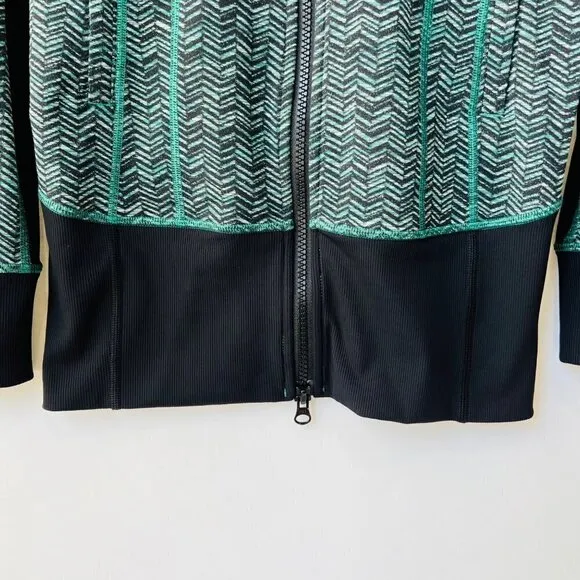 Lululemon Daily Practice Jacket, Irregular Spacebone green/black, Size 4