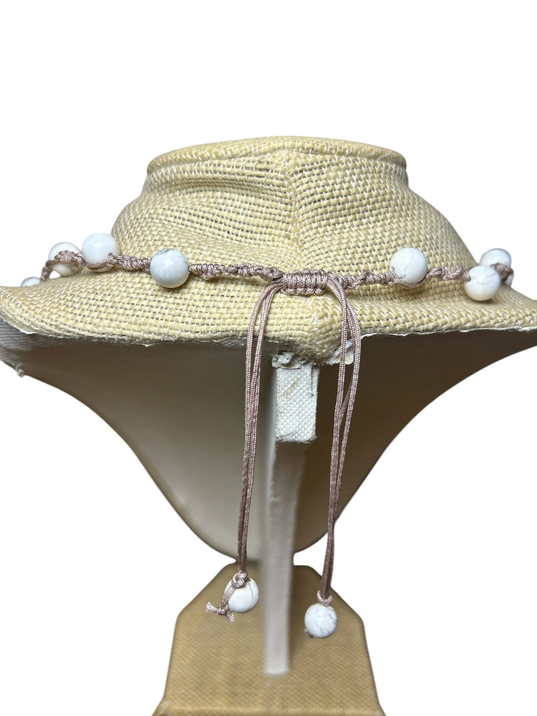 Macrame Necklace: Shark Tooth Howlite
