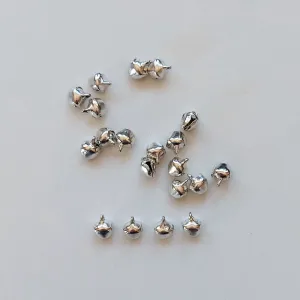 Metal miniature bells in shiny silver, 7 x 8 x 10 mm - pack of 30 pieces