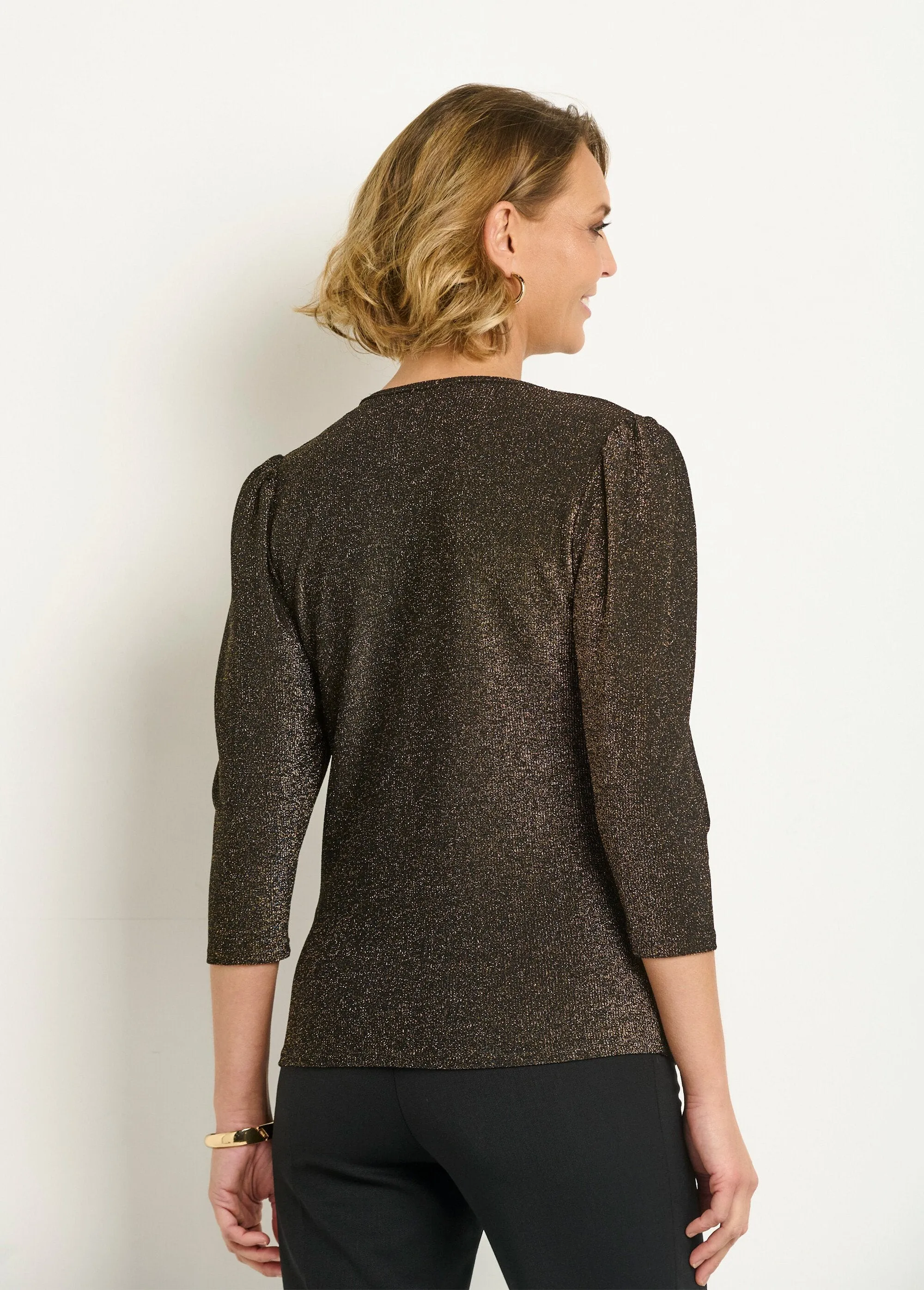 Metallic V-neck T-shirt with 3/4 sleeves