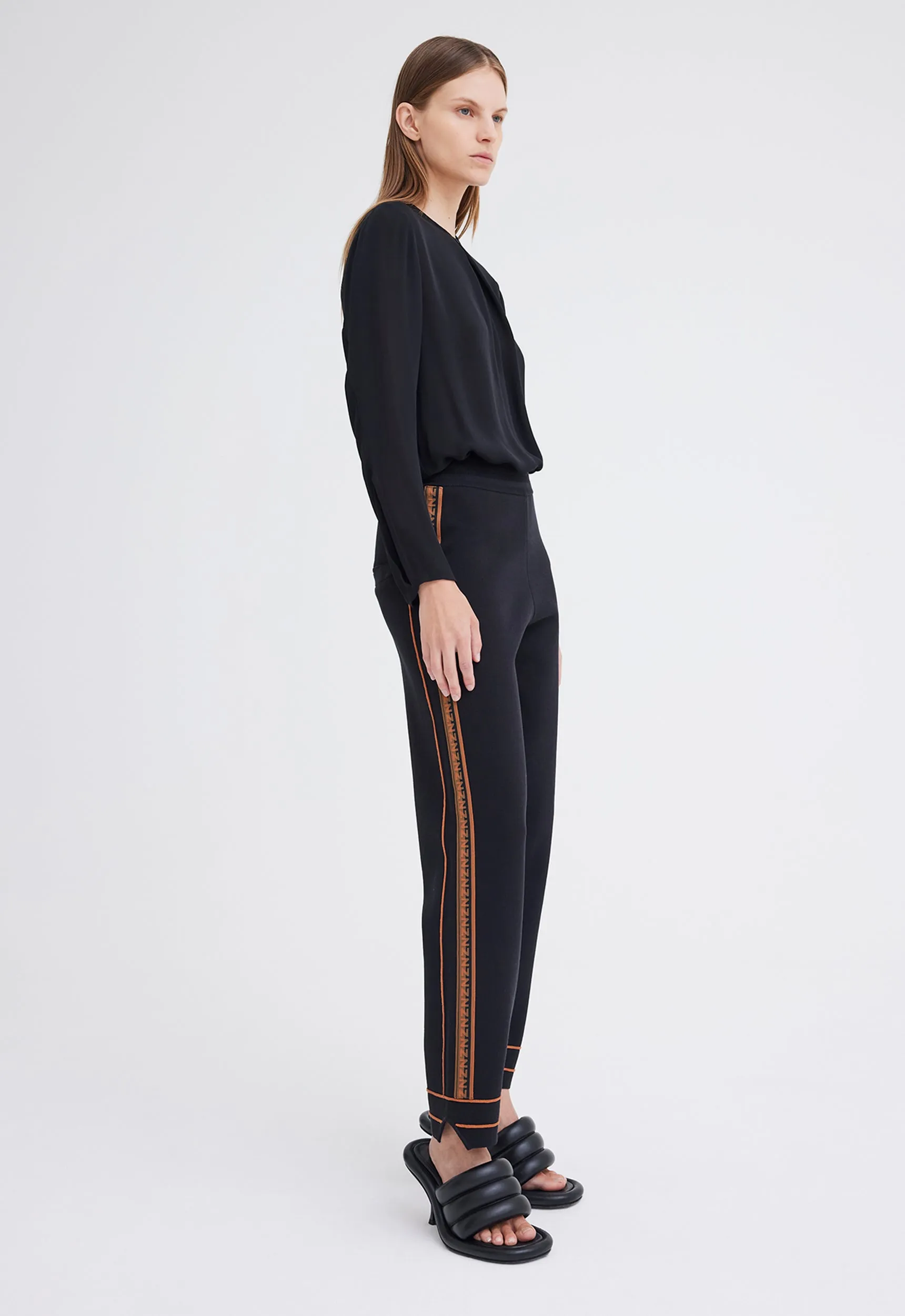 NAGNATA Symbol Track Pant - Black