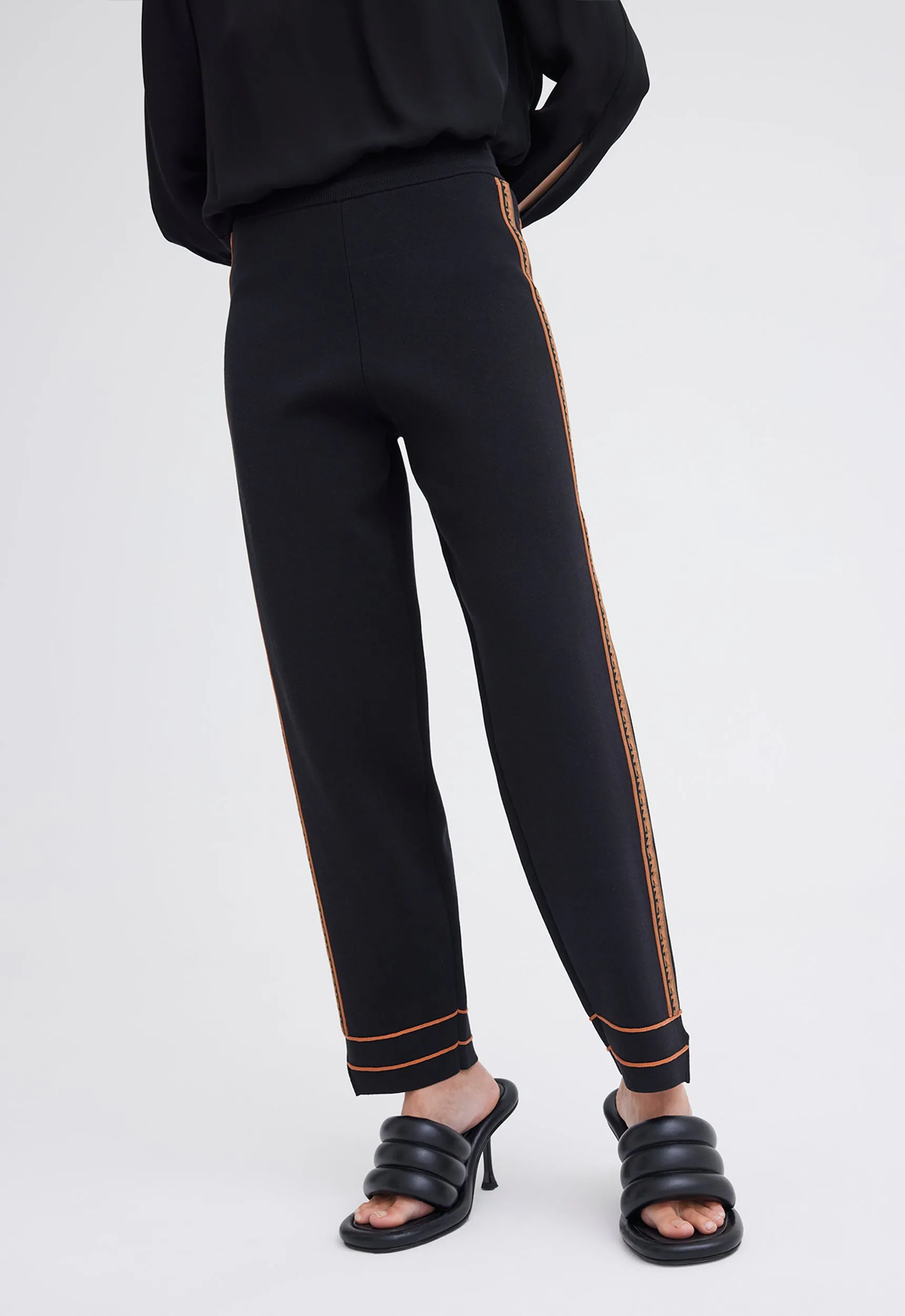 NAGNATA Symbol Track Pant - Black