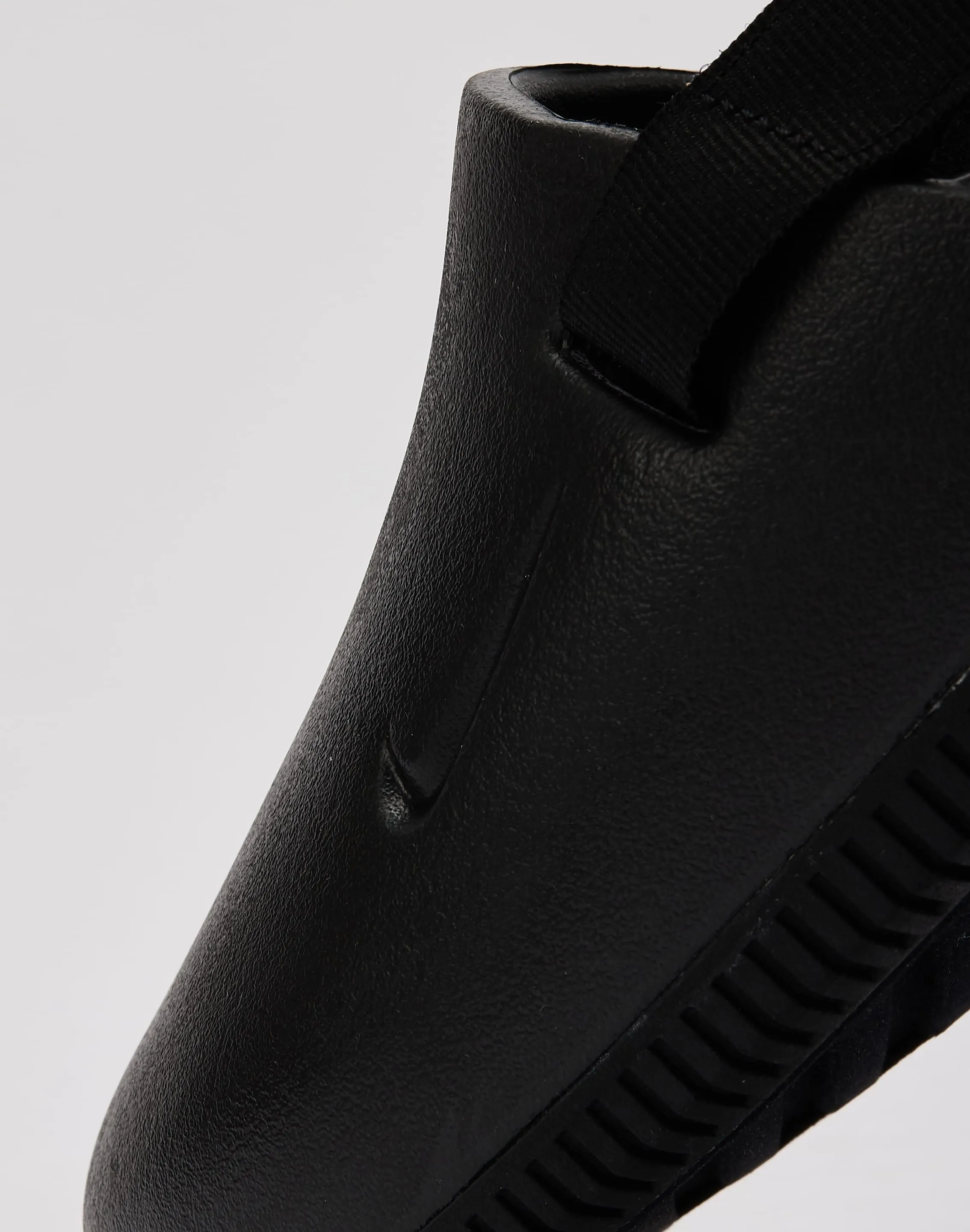 Nike Calm Mules Grade-School