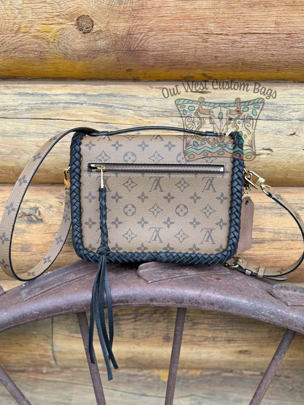 Out West Pochette Métis Fringeless Revamped Crossbody