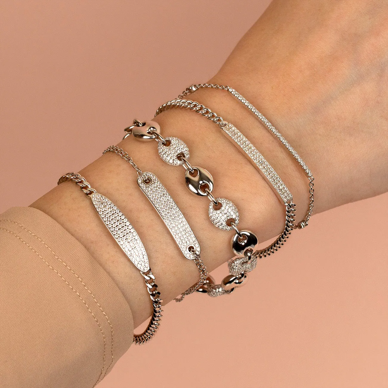 Oval Pavé Bar Chain Bracelet