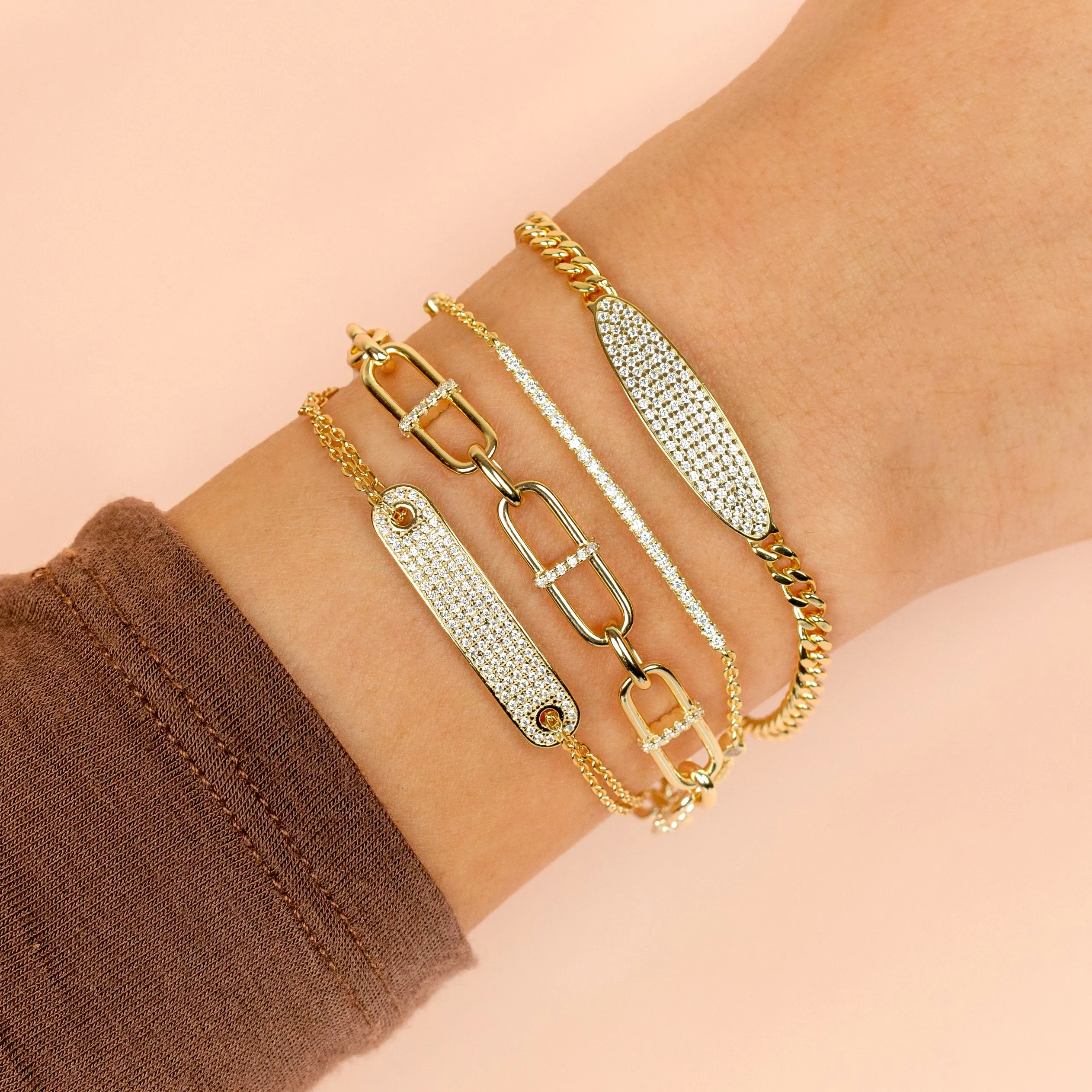 Oval Pavé Bar Chain Bracelet