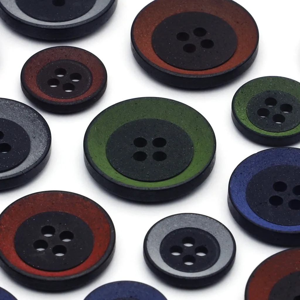 Plastic Button Gray & Black