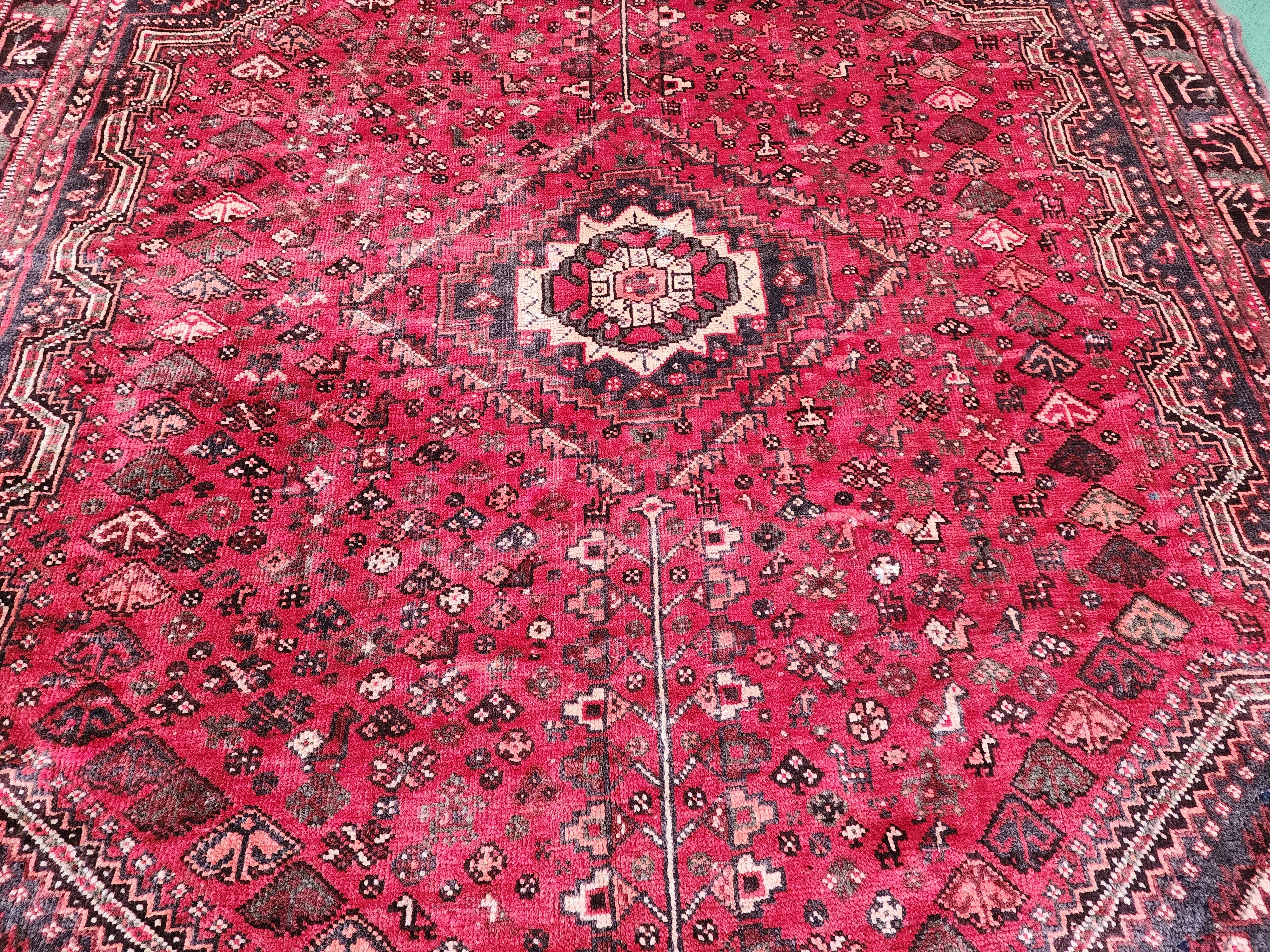 Red Persian Shiraz Rug, 9'6''x7'2''