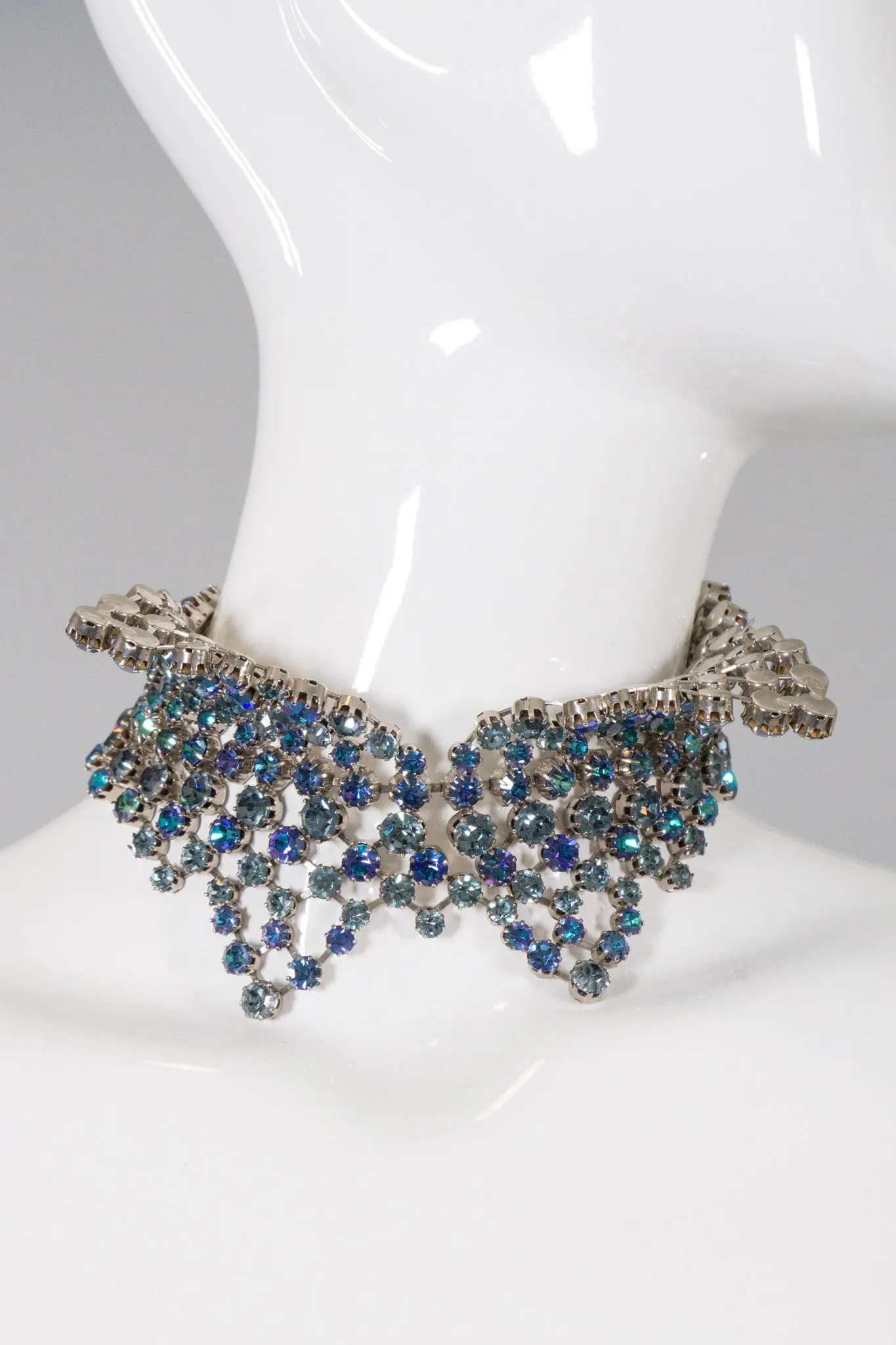 Rhinestone Tuxedo Collar Choker