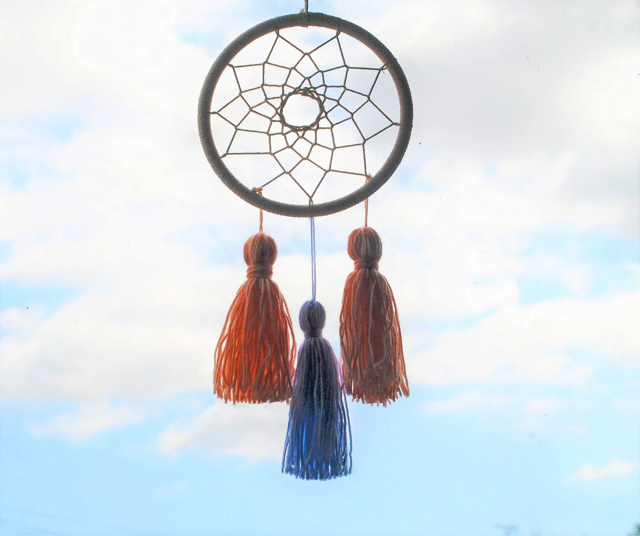 Round Dream Catcher - White - 20cm
